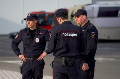 Подозреваемые в организации канала нелегальной миграции задержаны в Петербурге